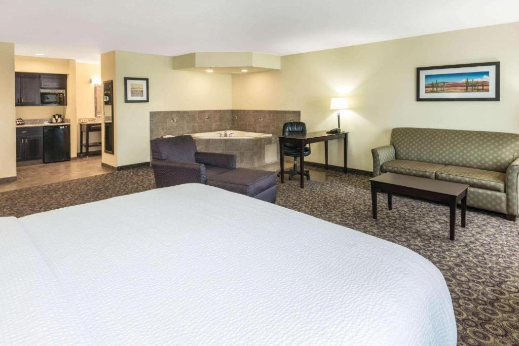 La Quinta By Wyndham Las Vegas Airport South Exterior foto